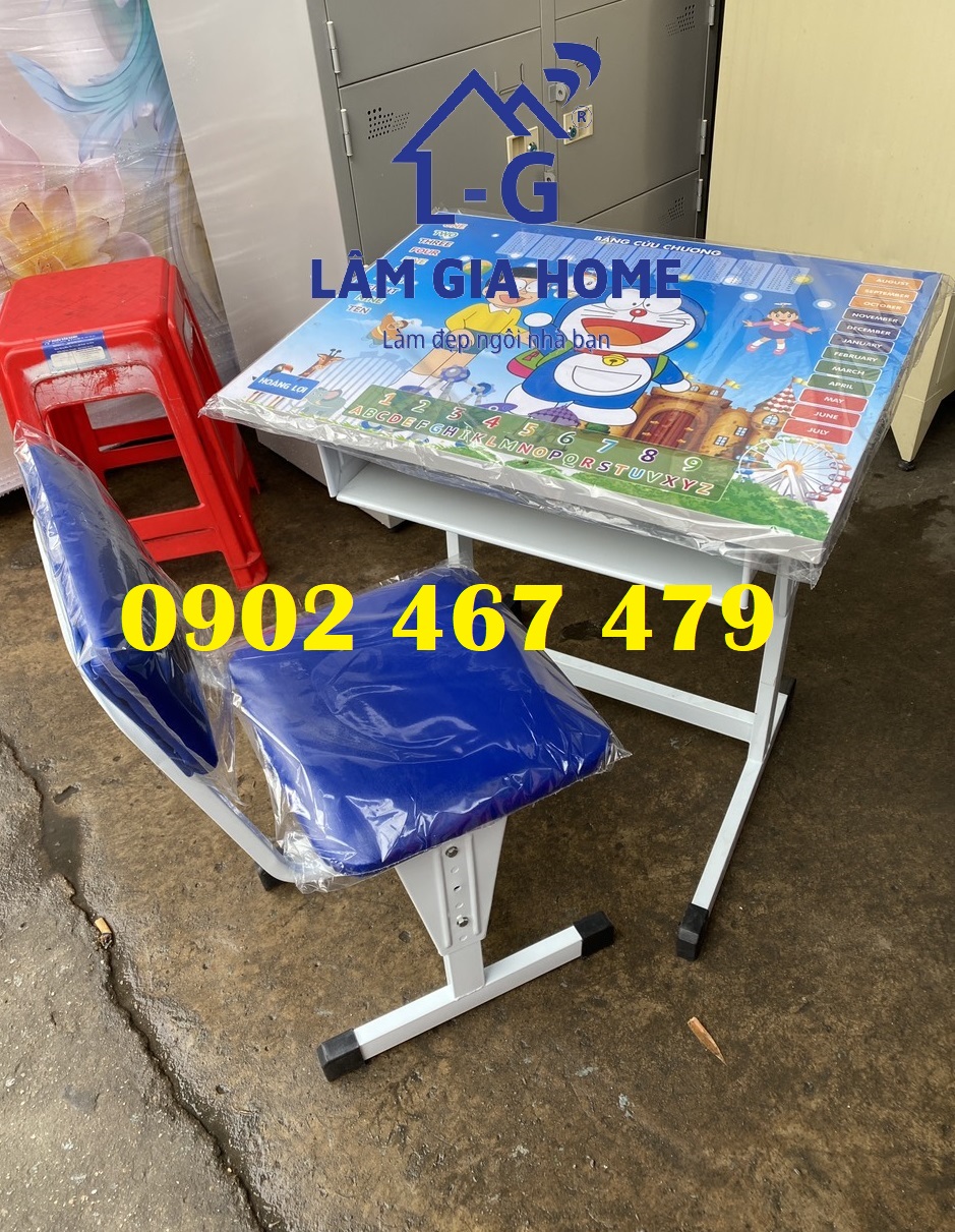 Bàn học sinh chân sắt 1 màu xanh in doreamon cấp 1