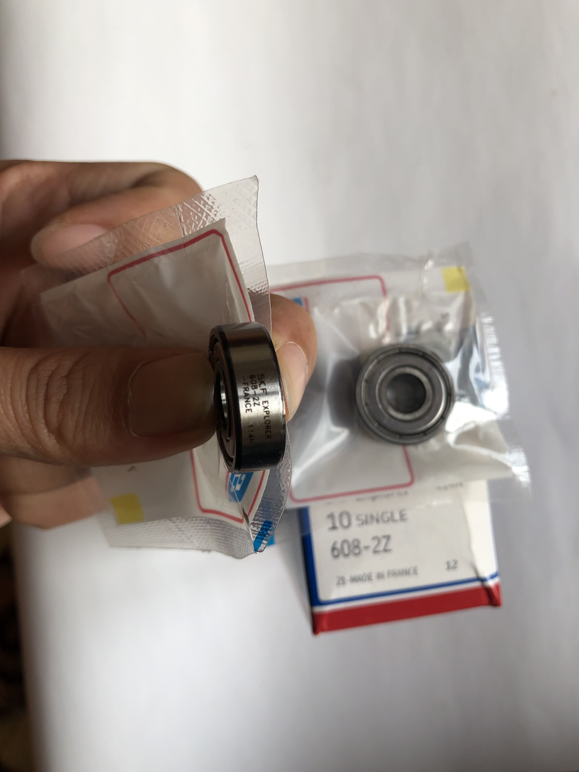 Vòng bi bạc đạn 608  ZZ/RS kích thước 8x22x7