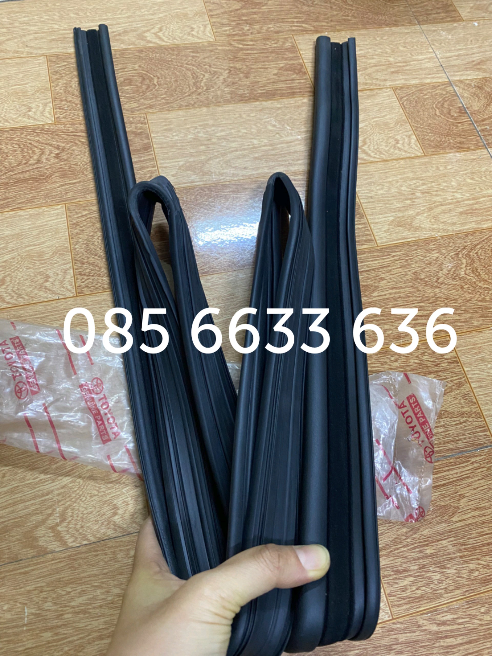 Gioăng lên xuống kính innova 05 - 12 , oem