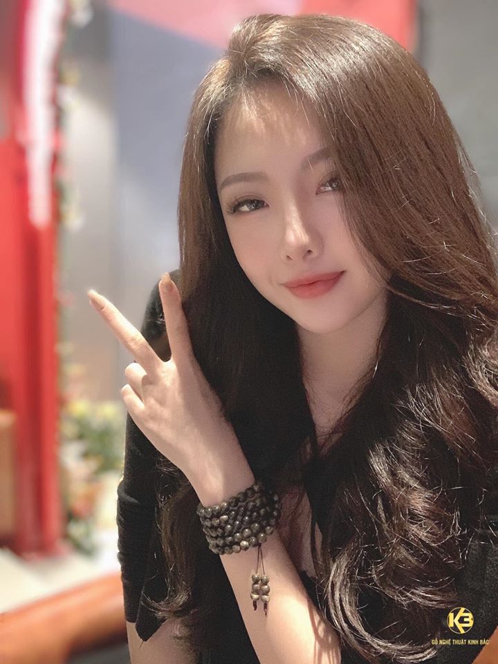 Vòng tay Trầm hương 108 hạt- Gỗ Nghệ Thuật Kinh Bắc ( Size hạt 6mm màu xanh đen )