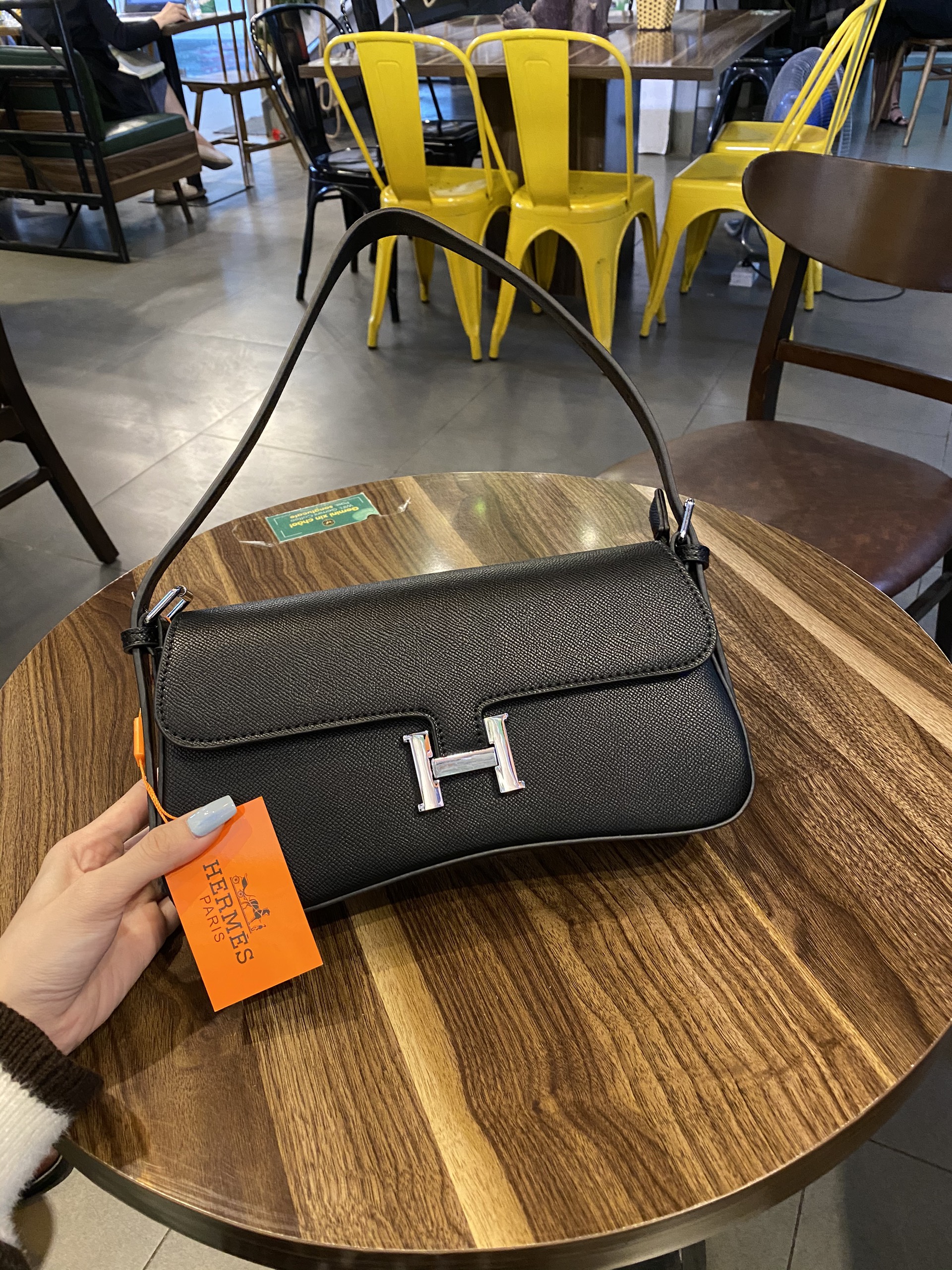 [FREE SHIP] Túi xách cao cấp kẹp nách chữ H