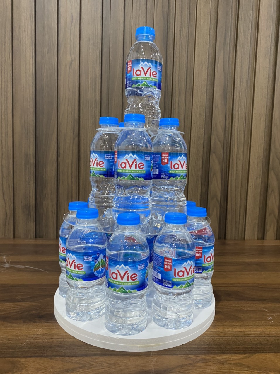 Khay đế trưng bày tháp nước thờ
