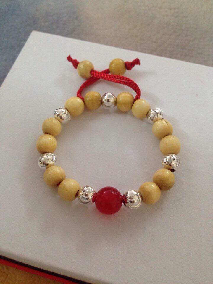 Vòng dâu bé trai 7 bi bạc tránh tà- vòng dâu đeo tay cho bé trai vd7