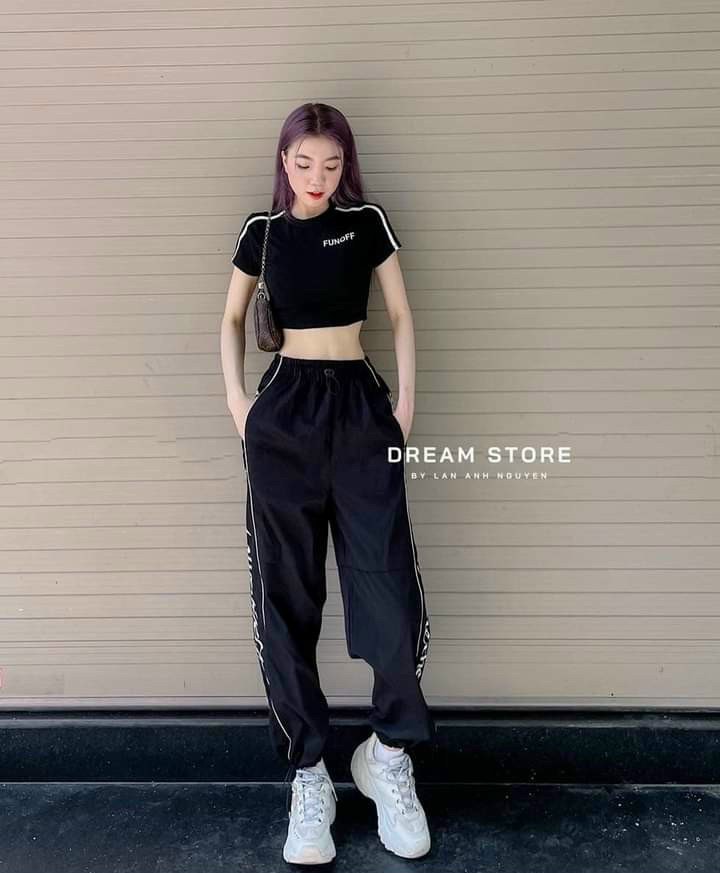 Sét Bộ Croptop Áo Borip Phối Quần Jogger Phong Cách Thể Thao TTSLA0611