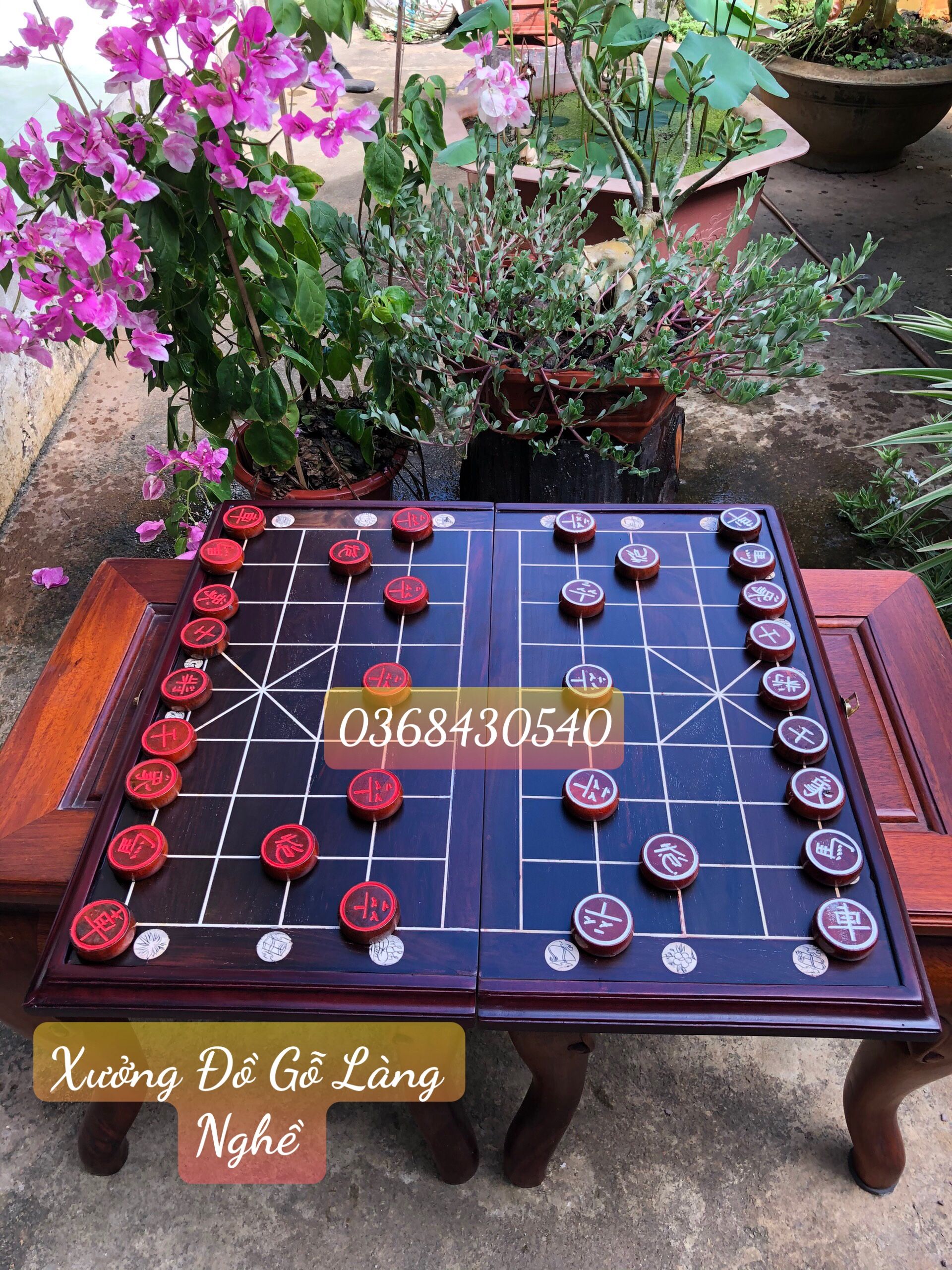 Bàn cờ tướng làm bằng gỗ trắc cao cấp