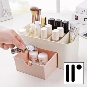 Kệ đựng mỹ phẩm mini nhiều khay