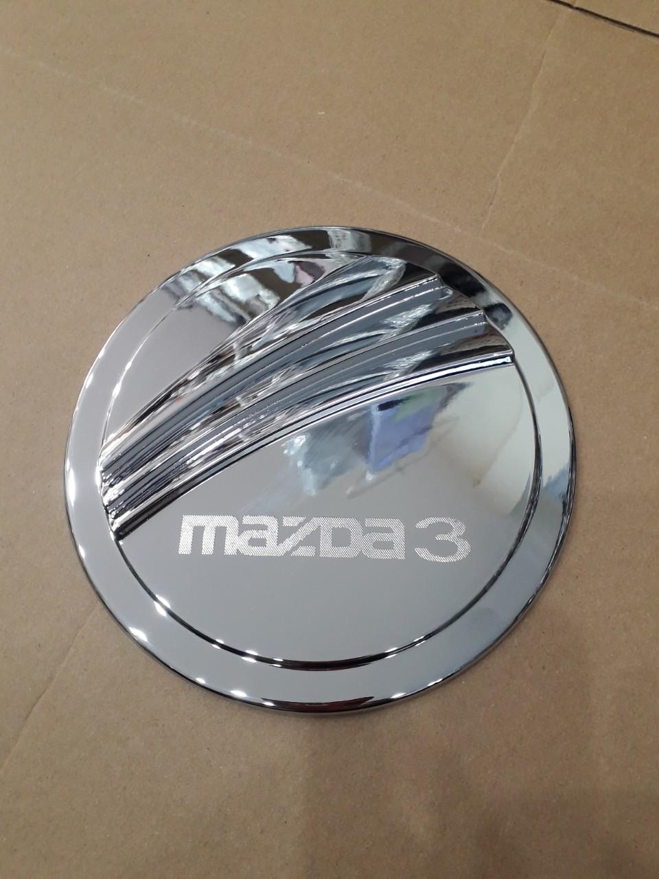Ốp nắp xăng xe mazda 3, 2019