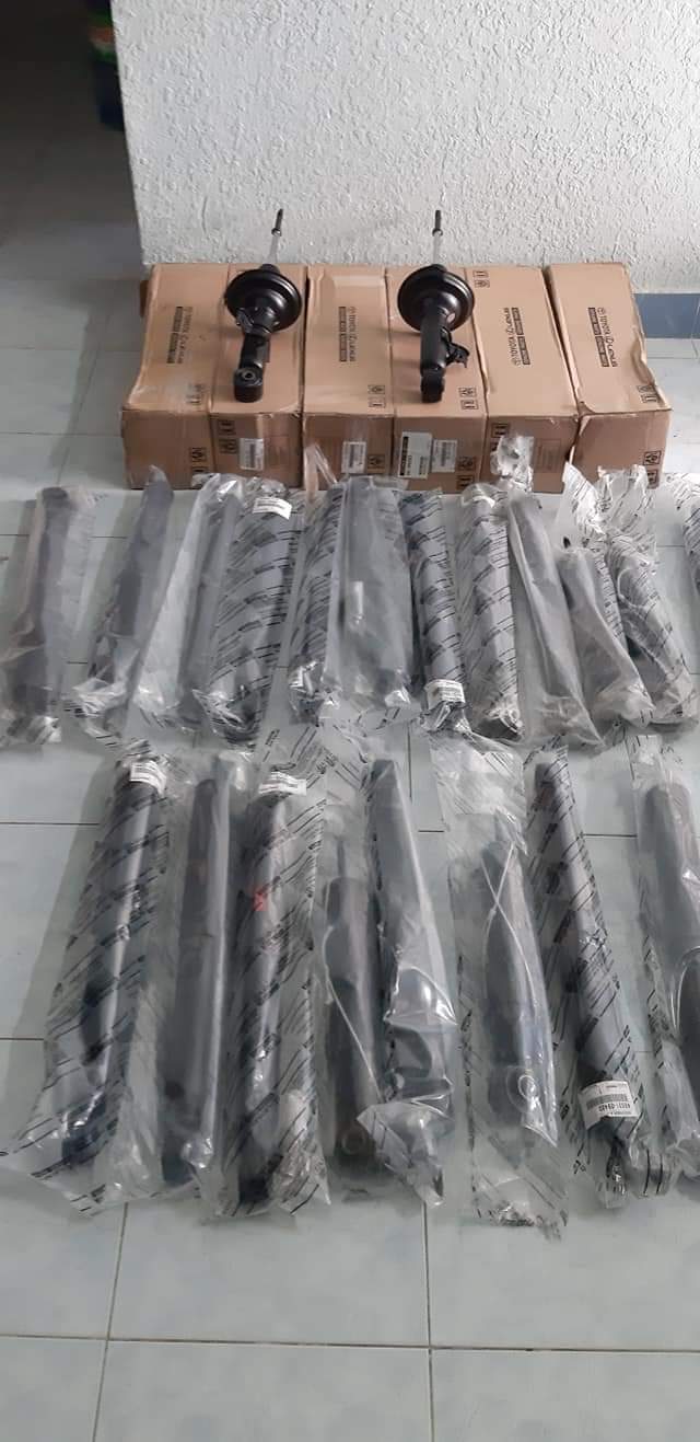Phuộc sau inova từ 2006 đến 2015 hàng chính hãng nhập từ indo hàng xịn