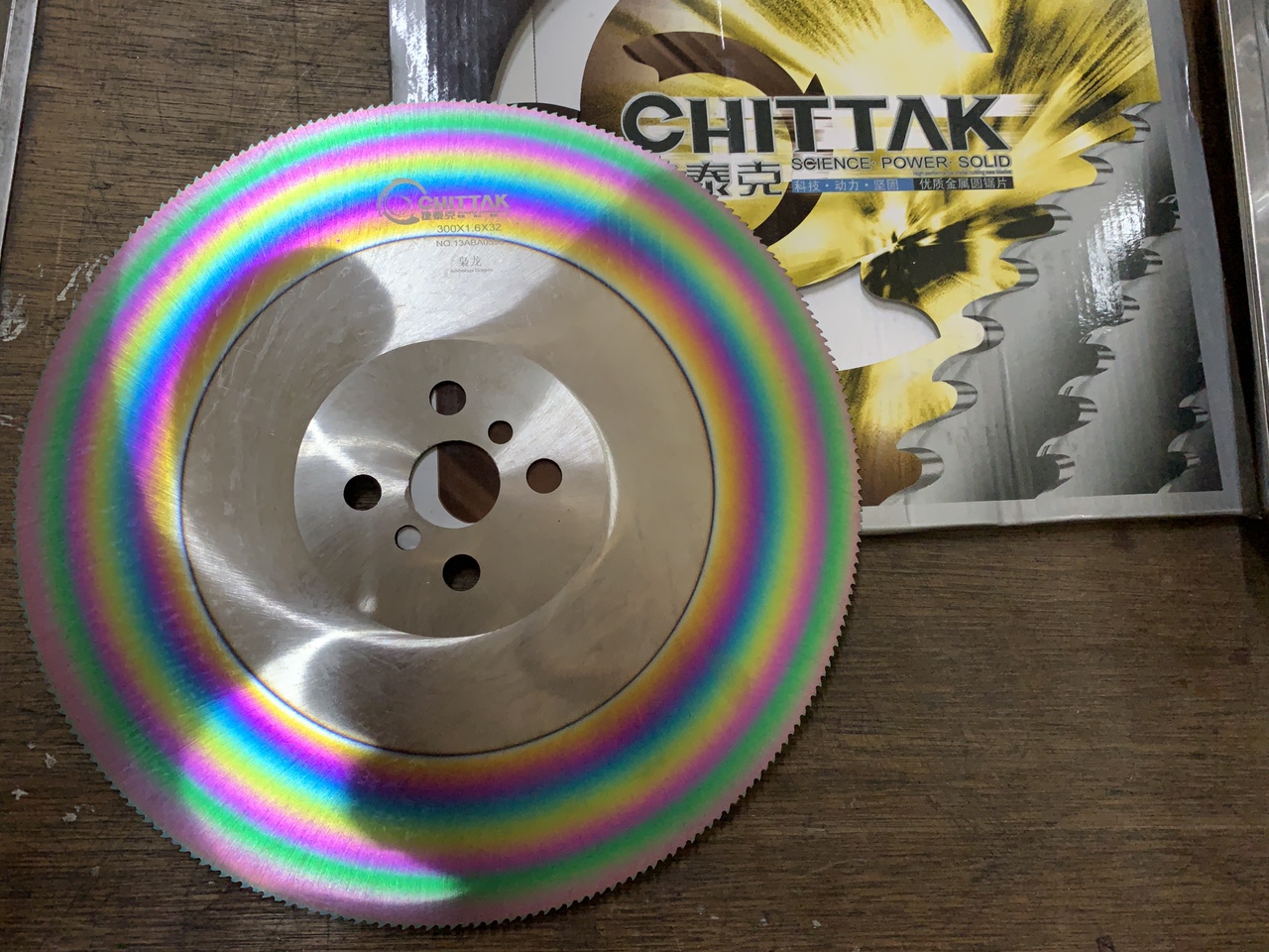 Lưỡi cưa thép gió cầu vồng - Đĩa cắt thép gió - Lưỡi cắt hợp kim cắt inox, lưỡi cắt thép gió - Đĩa cắt CHITAK cầu vồng 7 màu