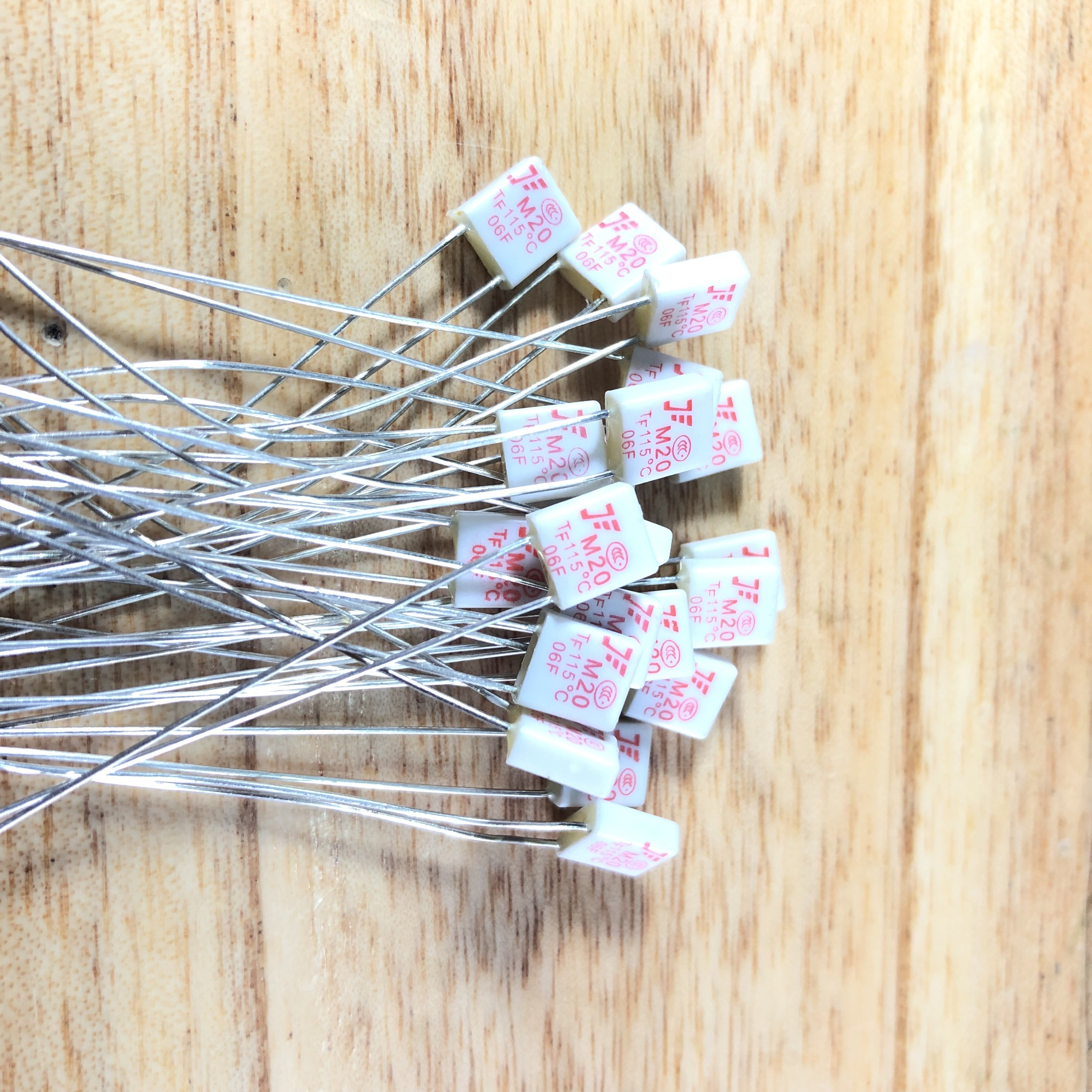 Cầu chì quạt m20-115 độ # phụ tùng quạt