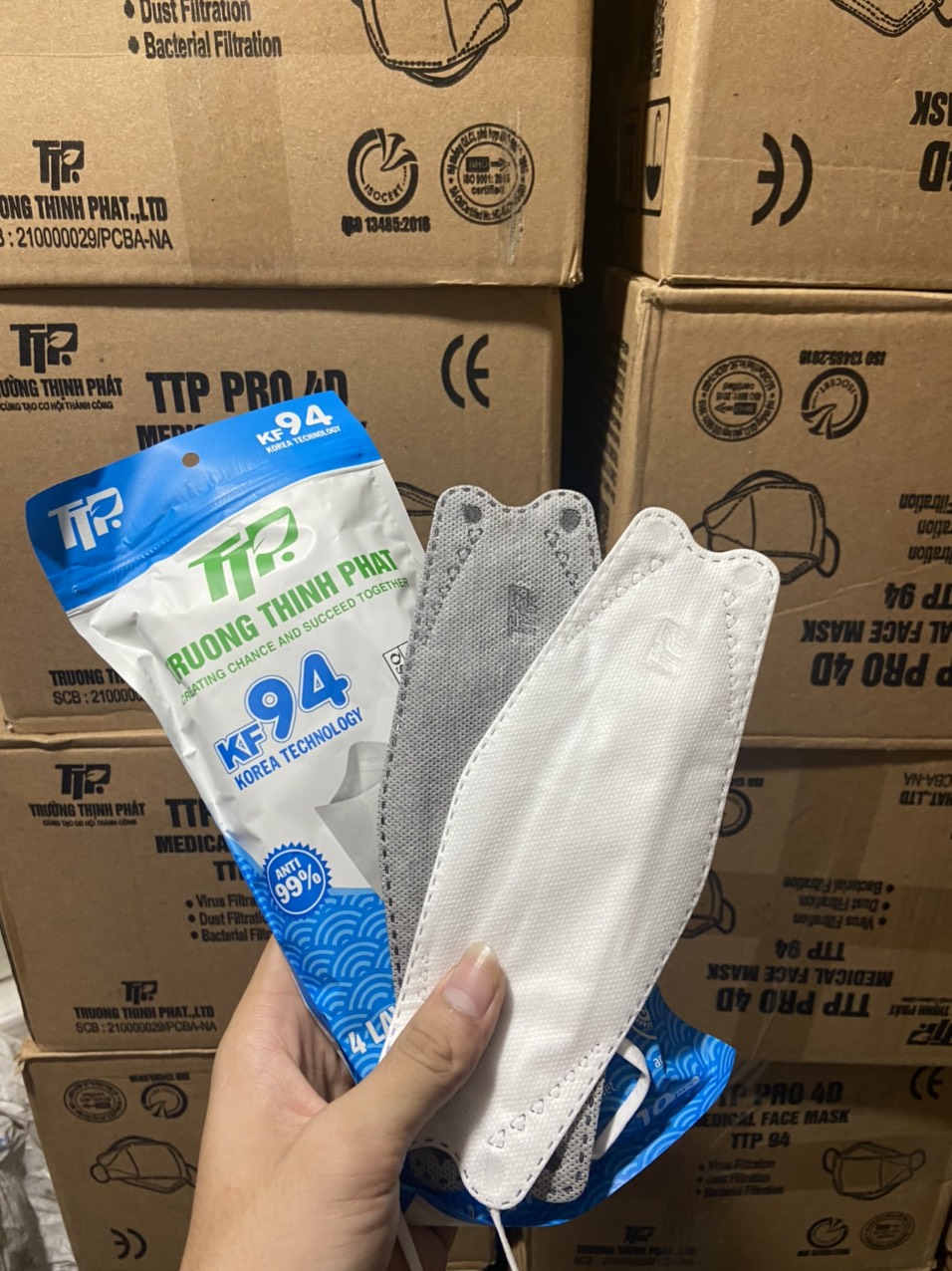 Khẩu trang kf94 ttp