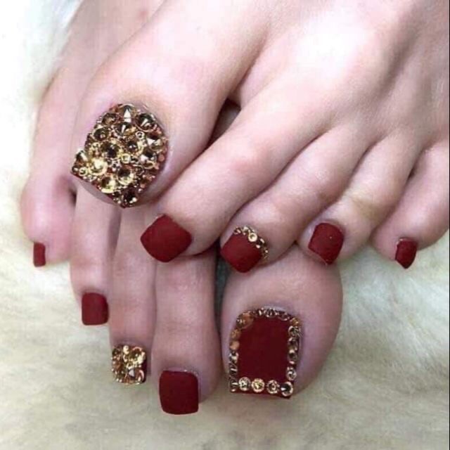 Móng chân giả- nail thiết kế