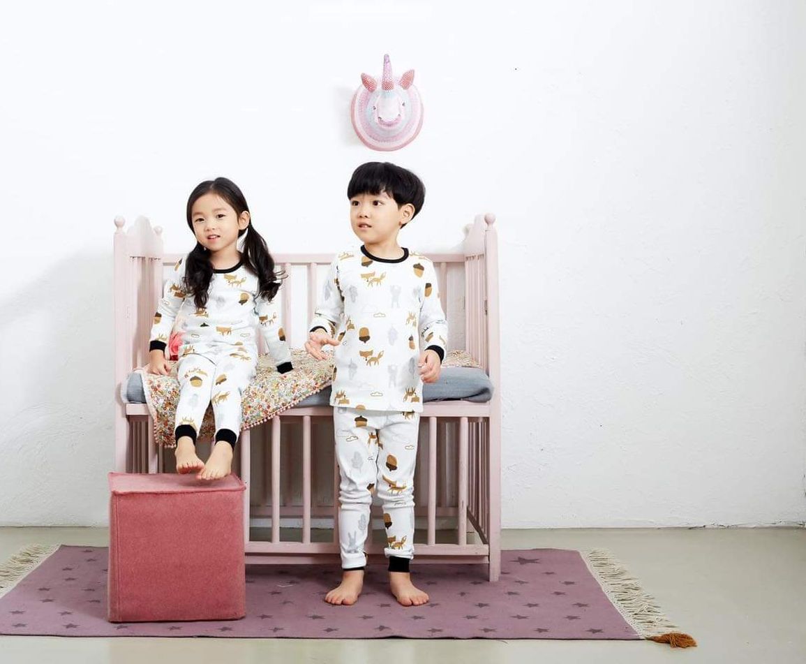 Bộ pijama dài dáng ôm 100% cotton cho bé trai/bé gái Mini Star - Olomimi Hàn Quốc
