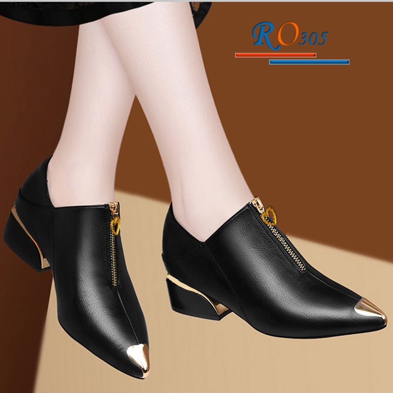 Giày cao gót nữ rosata cao 4 phân mẫu ro305 đen & kem
