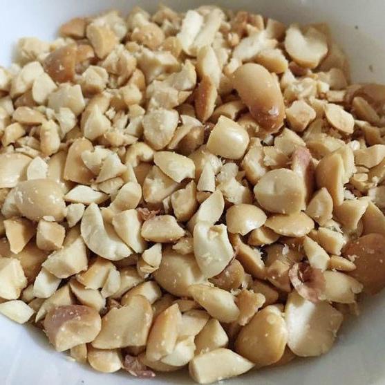 1kg Lạc rang sẵn vỡ hạt