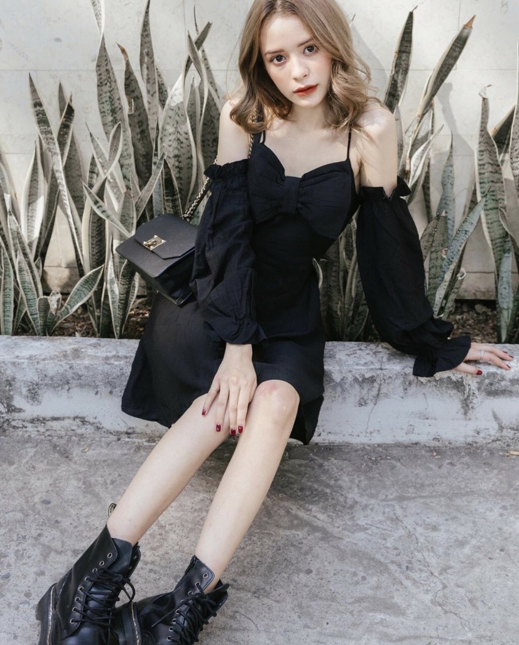 [HCM]Đầm dạo phố rớt vai nơ ngực cute hết nấc - Danar Dress