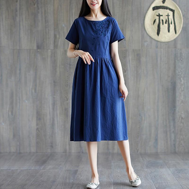 Đầm bầu công sở dáng dài thêu hoa