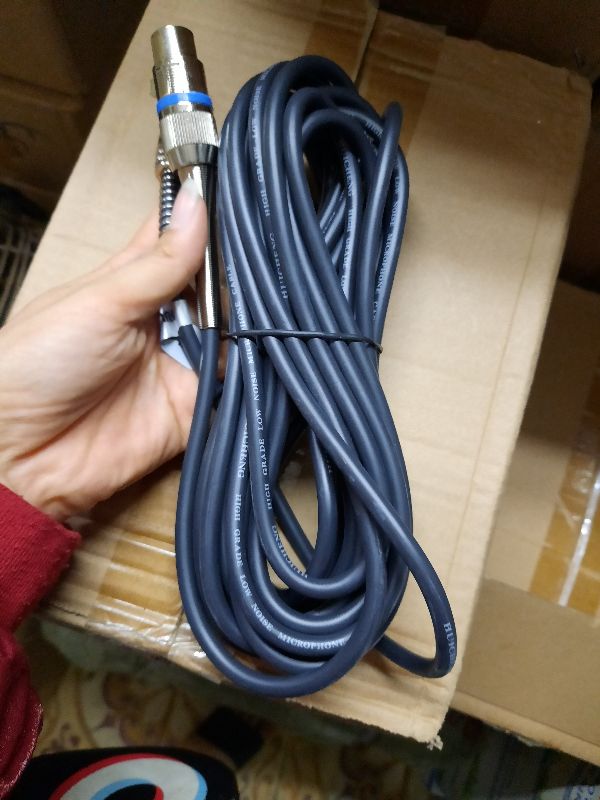 Dây mic đen dài 6 mét