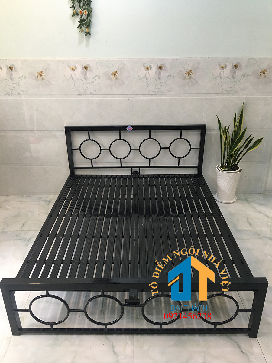 Giường sắt  sắt sơn tĩnh điên kích thước từ 1m đến 1m8x2m (1mx2m,1m2x2m,1m4x2m, 1m6x2m, 1m8x2m) mẫu 04