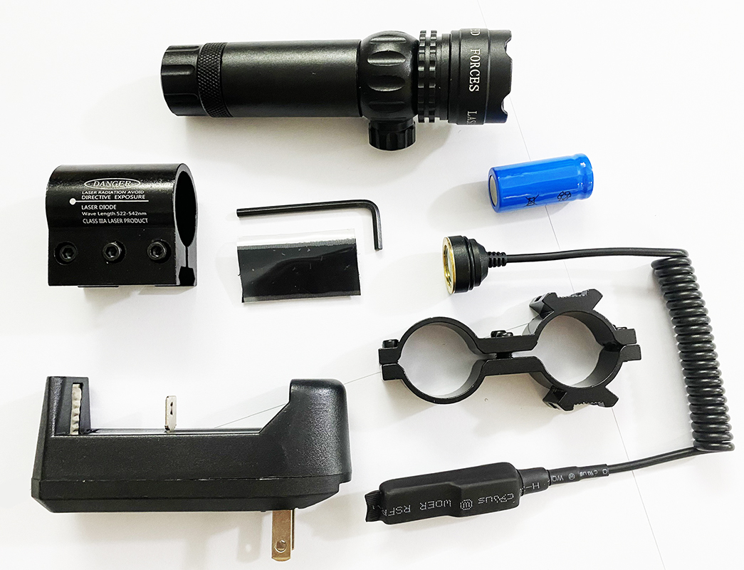 Đèn Laze Sịn Cao Cấp Ánh Tia màu XANH - điều chỉnh tâm Trái, Phải - Phụ Kiện Đầy Đủ - Mã 803 + Kèm Cục Sạc Pin