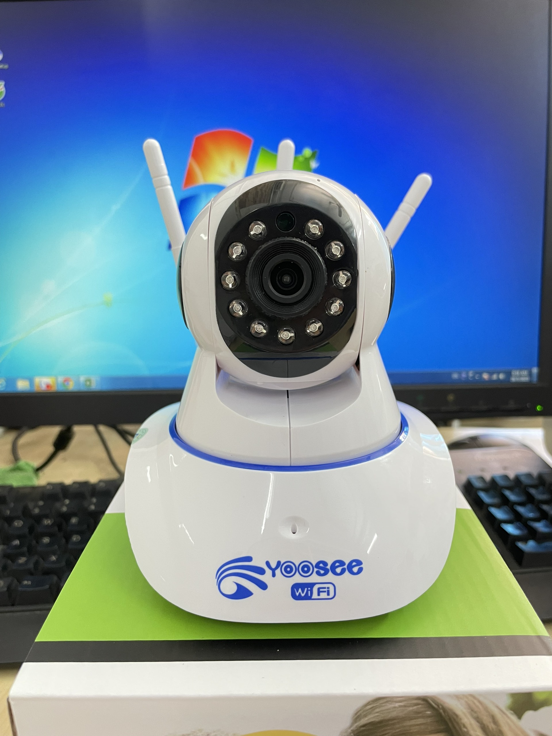 Camera ip wifi không dây app yoosee trong nhà 3 râu xoay 360 độ không cổng LAN đàm thoại 2 chiều hỗ trợ xem đêm HỒNG NGOẠI BẢO HÀNH 12 THÁNG