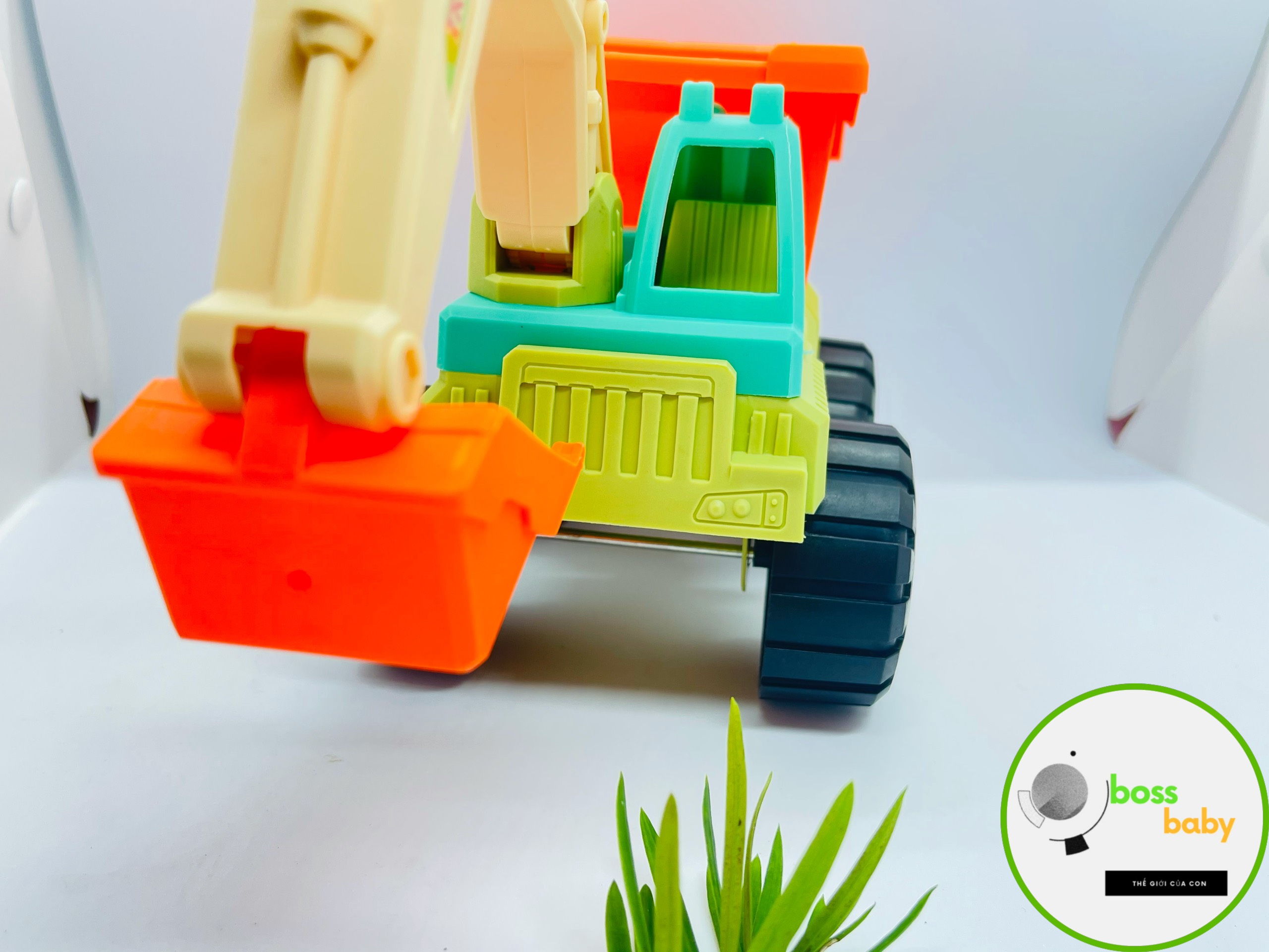 Xe cẩu cỡ lớn nhiều màu sắc sặc sỡ nhựa ABS không độc hại thân thiện với bé- Boss Baby Shop