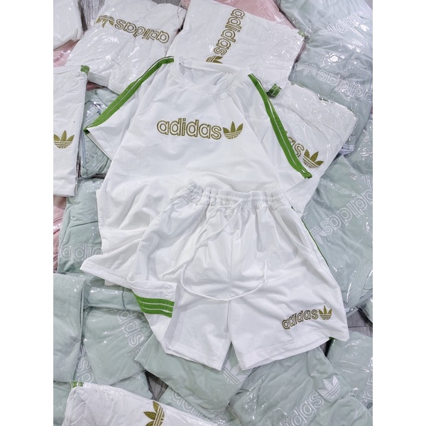 Set bộ thể thao áo thun tay lỡ quần short