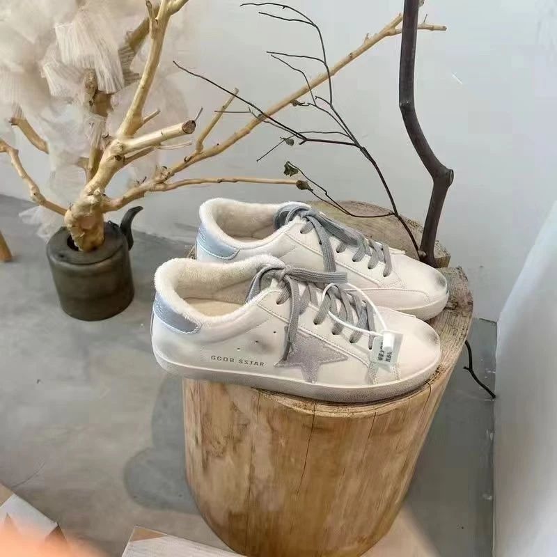 Giày than chì GGDB Star Da thật Ván trượt dành cho nữ - Thiết kế độc đáo, thoải mái suốt cả ngày - Dành cho nữ, phù hợp trượt ván