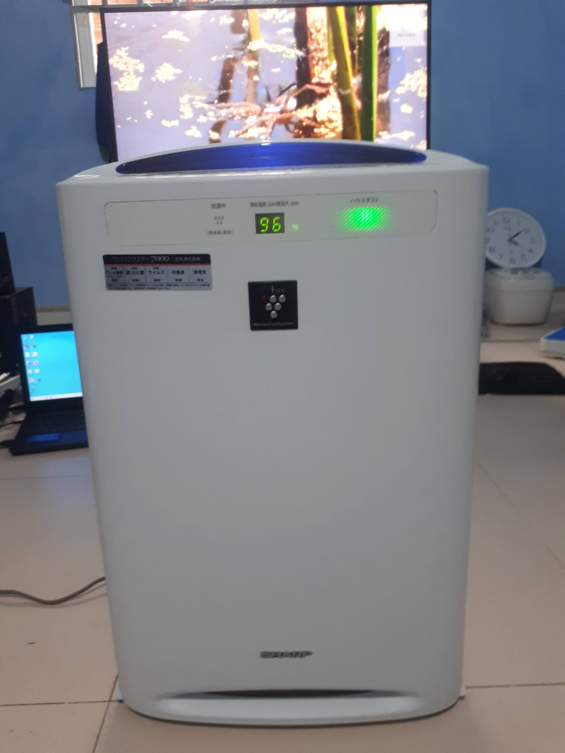 Máy lọc không khí tạo ẩm SHARP KC-A50 VIP INVERTER NỘI ĐỊA NHẬT, Màng lọc HEPA ZIN VÀ THAY MỚI, Đã chuyển ĐIỆN 220V,LỌC BỤI,TẠO ẨM Tạo ion diệt khuẩn,khử mùi,đã qua sử dụng mới 97%, bảo hành 12 tháng,CÓ BÁN MÀNG LỌC MỚI