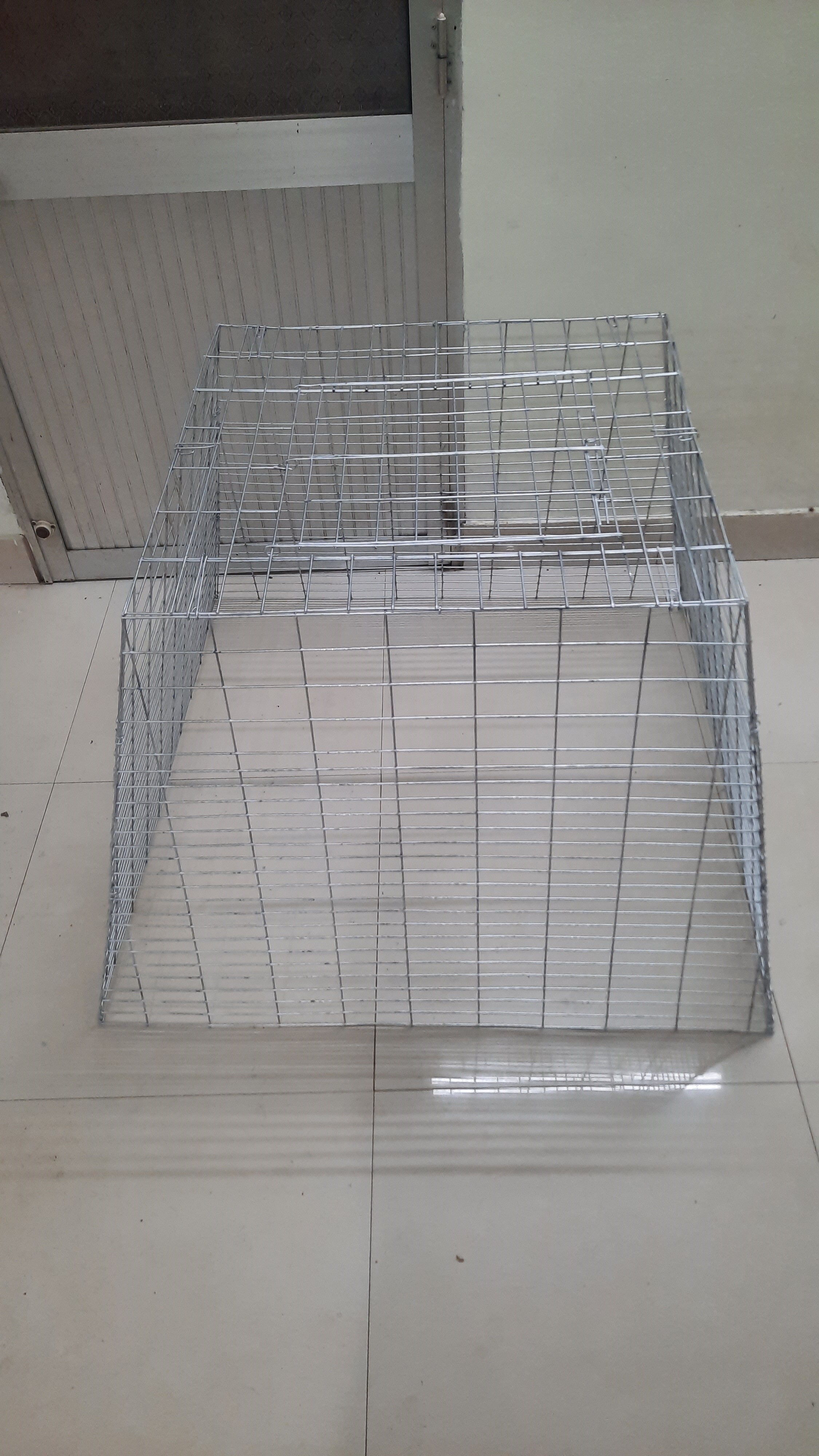 Bội gà vuông 1m cao 70,mặt trên 70 kẻm 3 ly