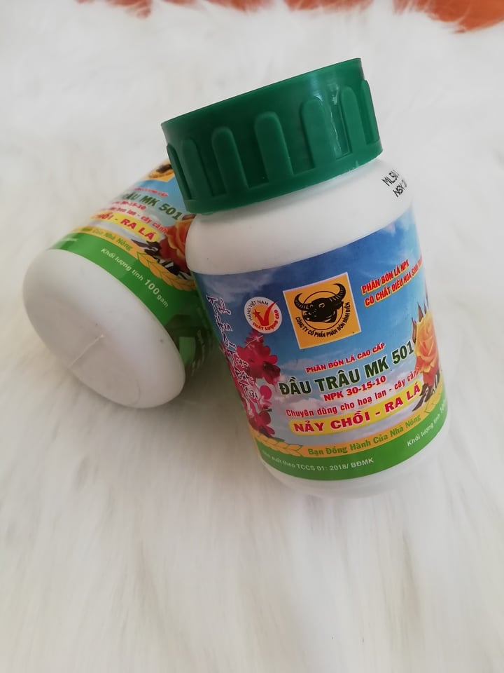 Phân bón lá đầu trâu cao cấp 501