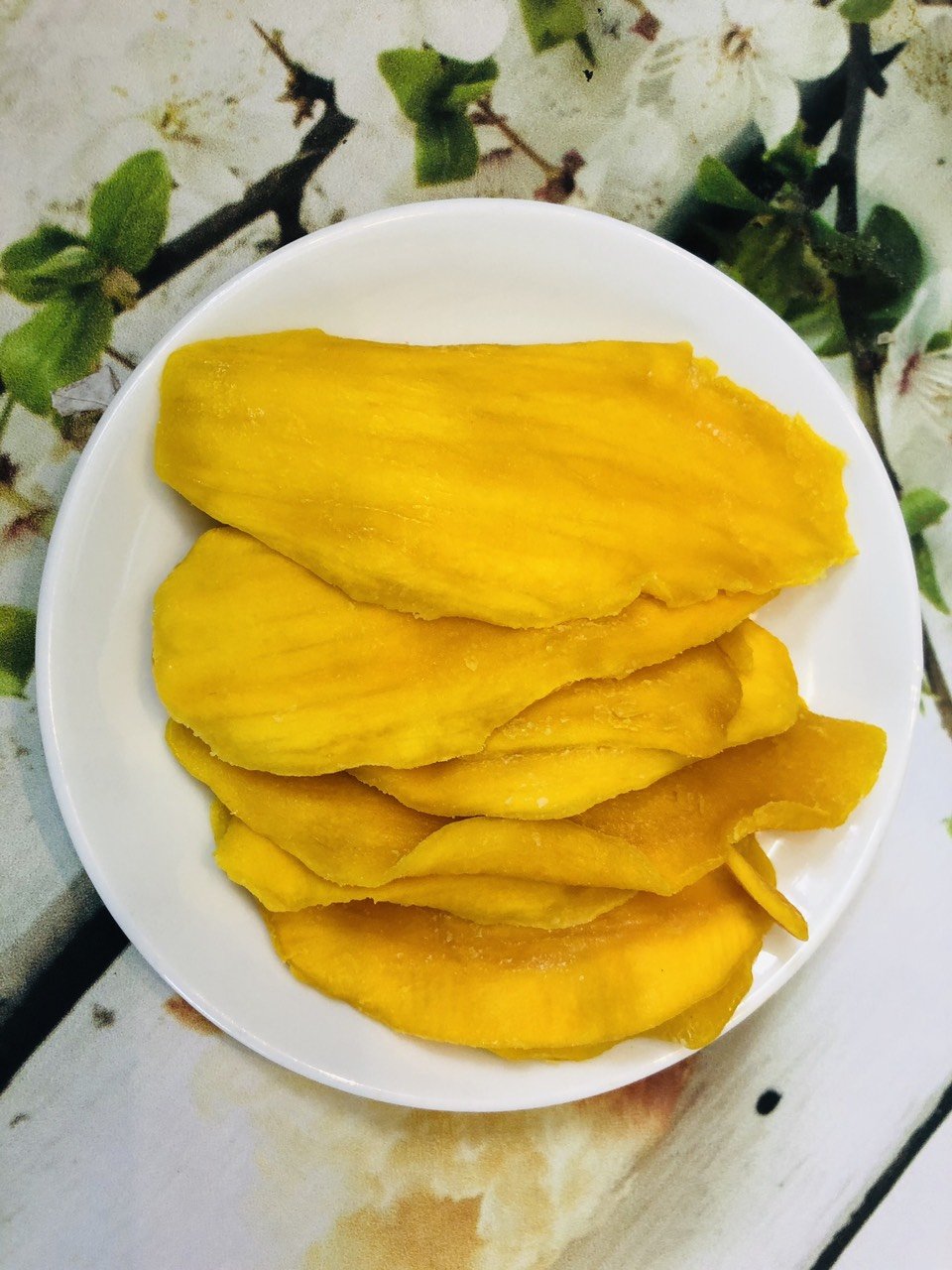 200g xoài sấy dẻo không tẩm thêm đường chua ngọt thơm ngon