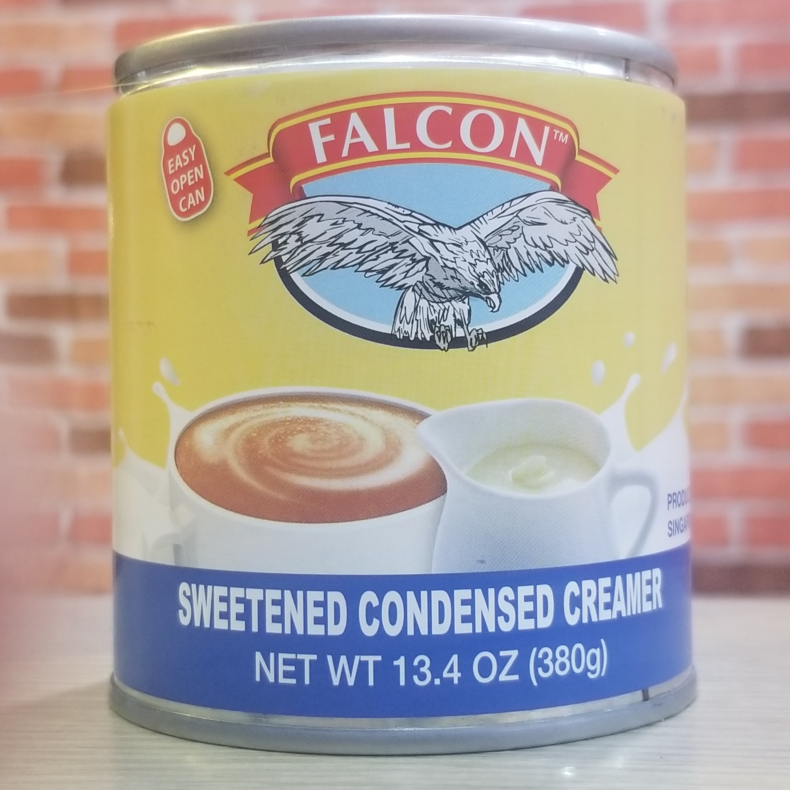 [HCM]Kem đặc có đường (Sweetened Condensed Creamer) Falcon 380g nhập khẩu Singapore