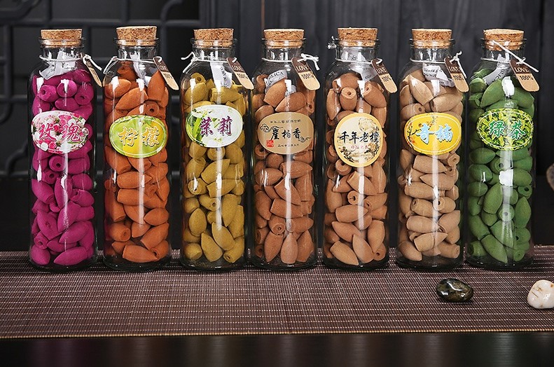 Lọ trầm 65 viên hương ngải cứu cao cấp