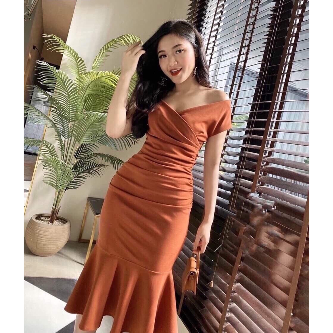 Đầm nữ đuôi cá ôm body trể vai vải umi co giãn thời trang olivia secret vnj327