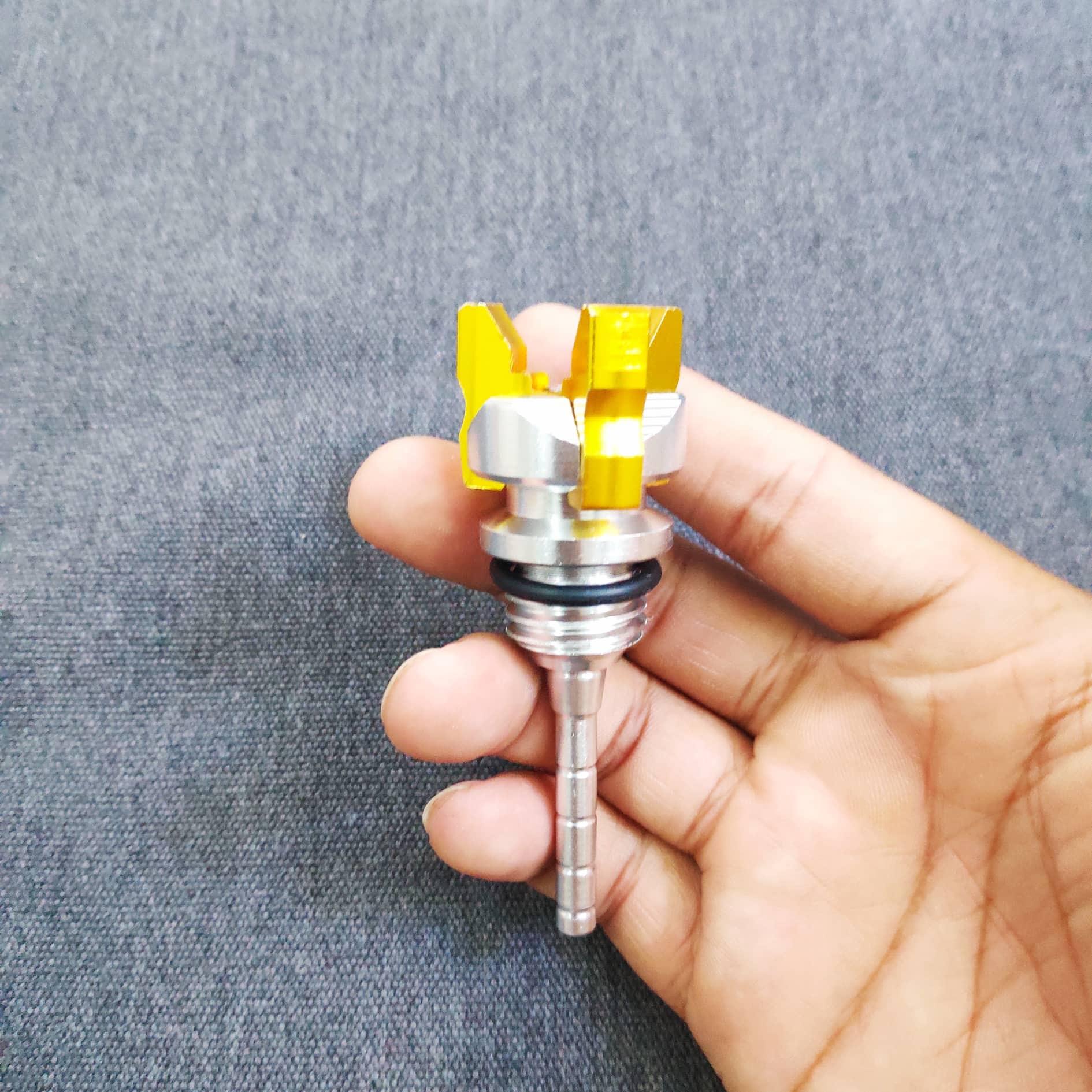 [HCM][NHỚ THĂM EM CHIỀU THỨ 7] TI THĂM NHỚT XE MÁY KIỂU 3 CẠNH  CAO CẤP (MÀU VÀNG)