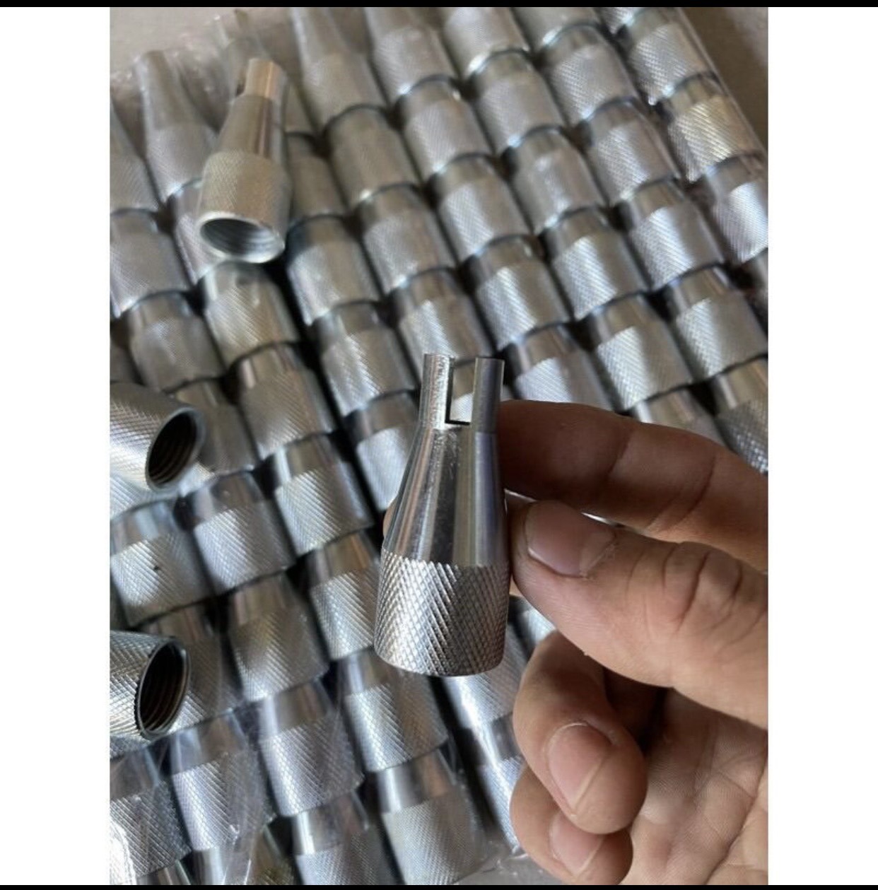 Đầu chụp máy mài răng nanh heo con bền đẹp