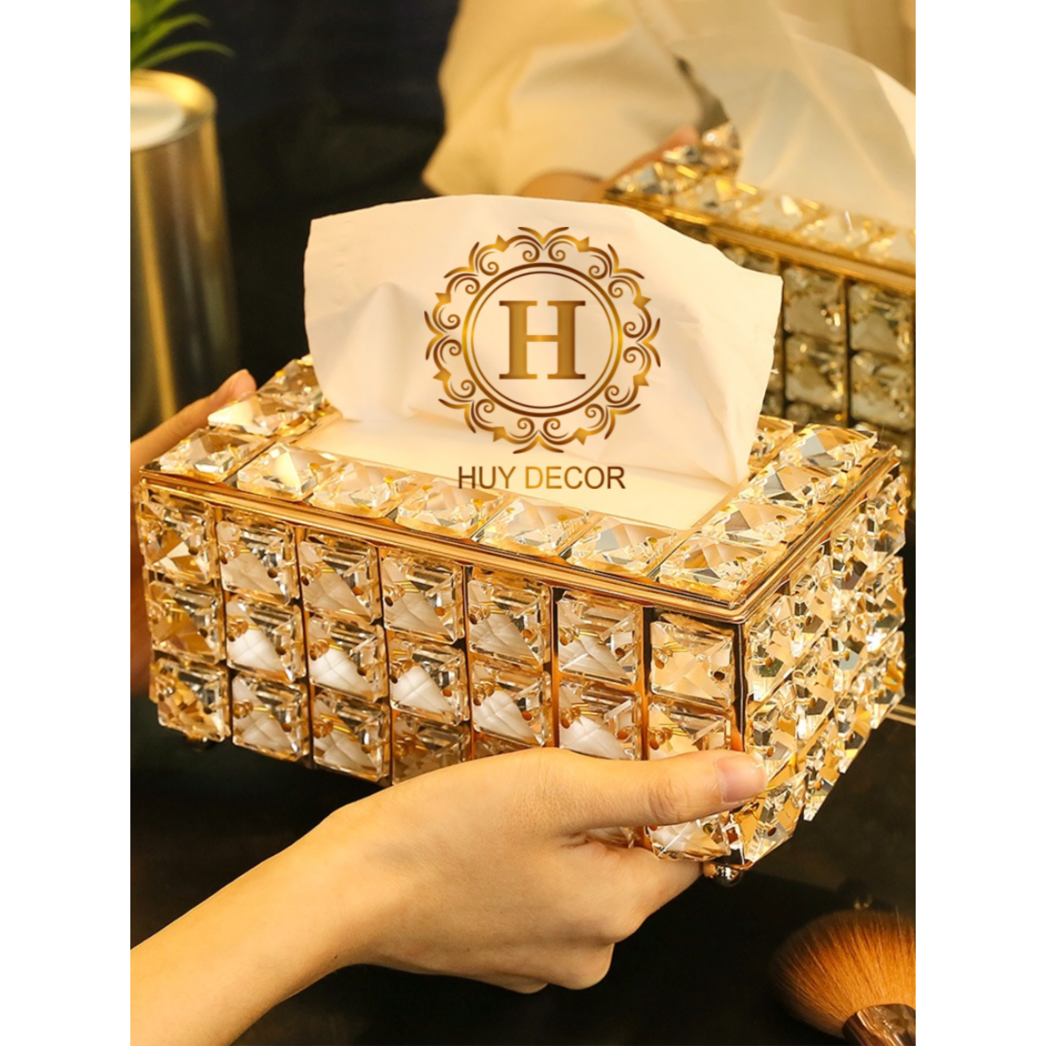 Hộp đựng giấy ăn 888 hợp kim đính đá Huydecor