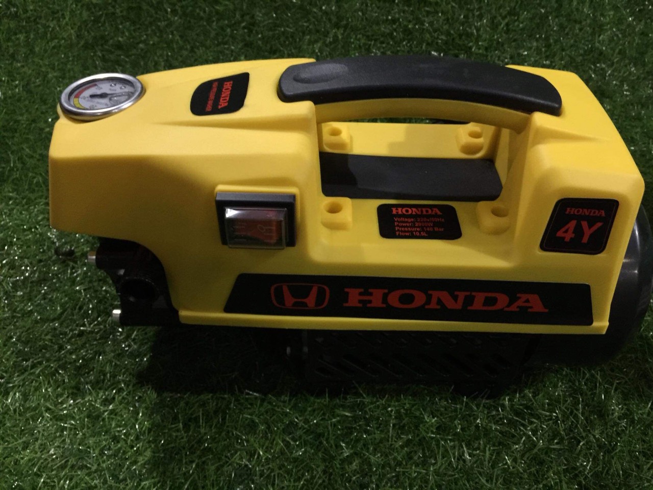 Máy rửa xe mini HONDA siêu khỏe 2900w - - Kết cấu gọn, không chiếm diện tích và không gian, tiện dụng, dễ dàng khi di chuyển