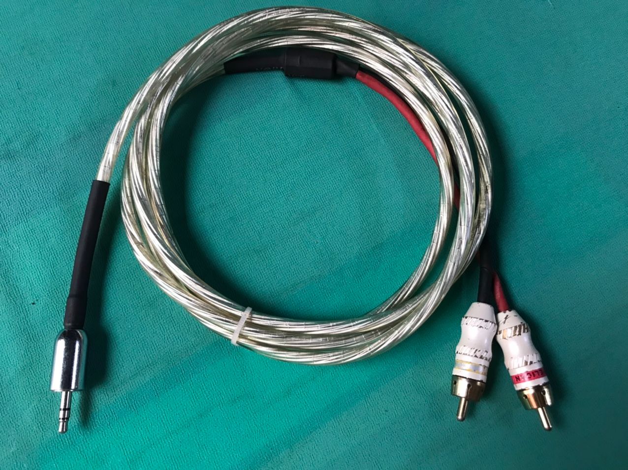 Dây tín hiệu 3.5 ly ra 2 đầu AV Nordost, hàng bãi xịn, âm thanh đỉnh cao