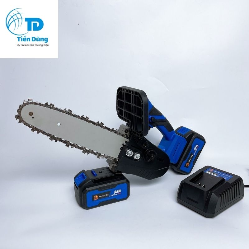 Máy cưa xích dùng pin 10 cell kingpro 98vf loại lớn