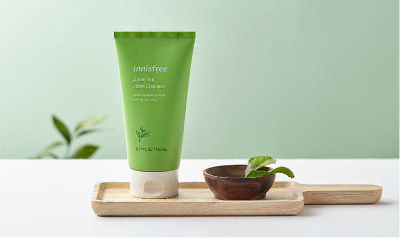 Sữa rửa mặt Innisfree Green Tea Cleansing Foam