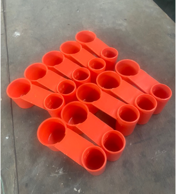 Set 10 Nút Chay Uống Nước Cho Gà, Chim