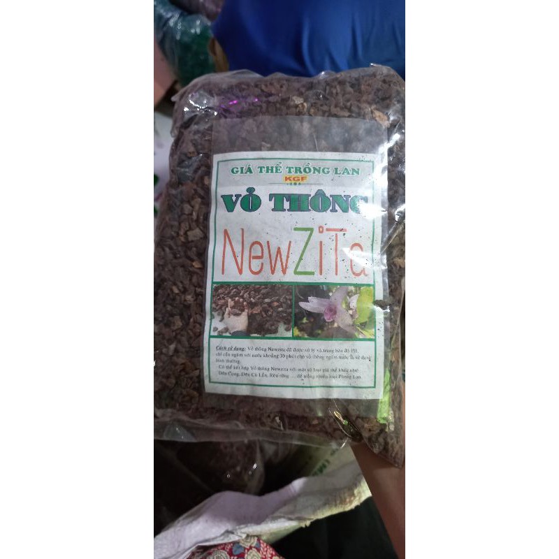 Vỏ thông băm nhỏ, giá thể trồng lan con, cây kiểng lá, gần 500gr-15k