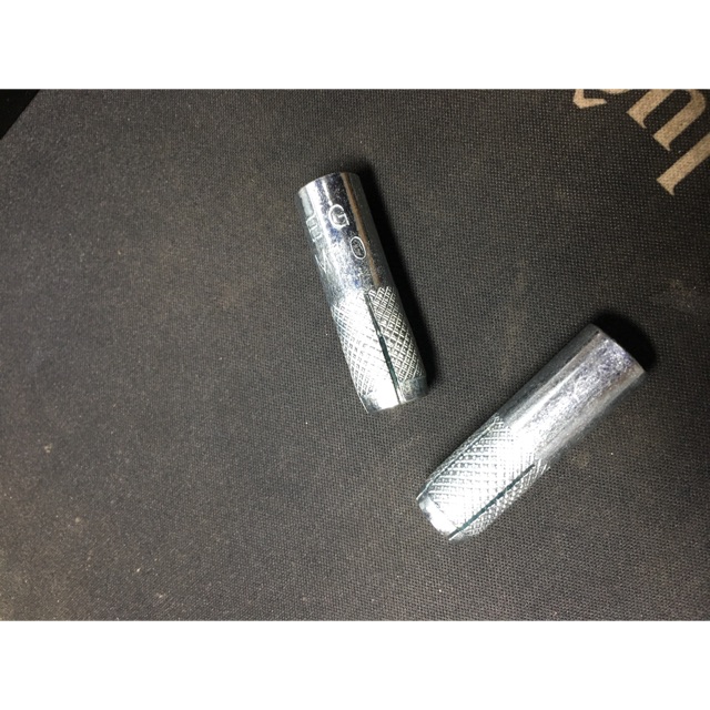 Tắc Kê Đạn ( Nở Đạn ) M10 Giá 2C