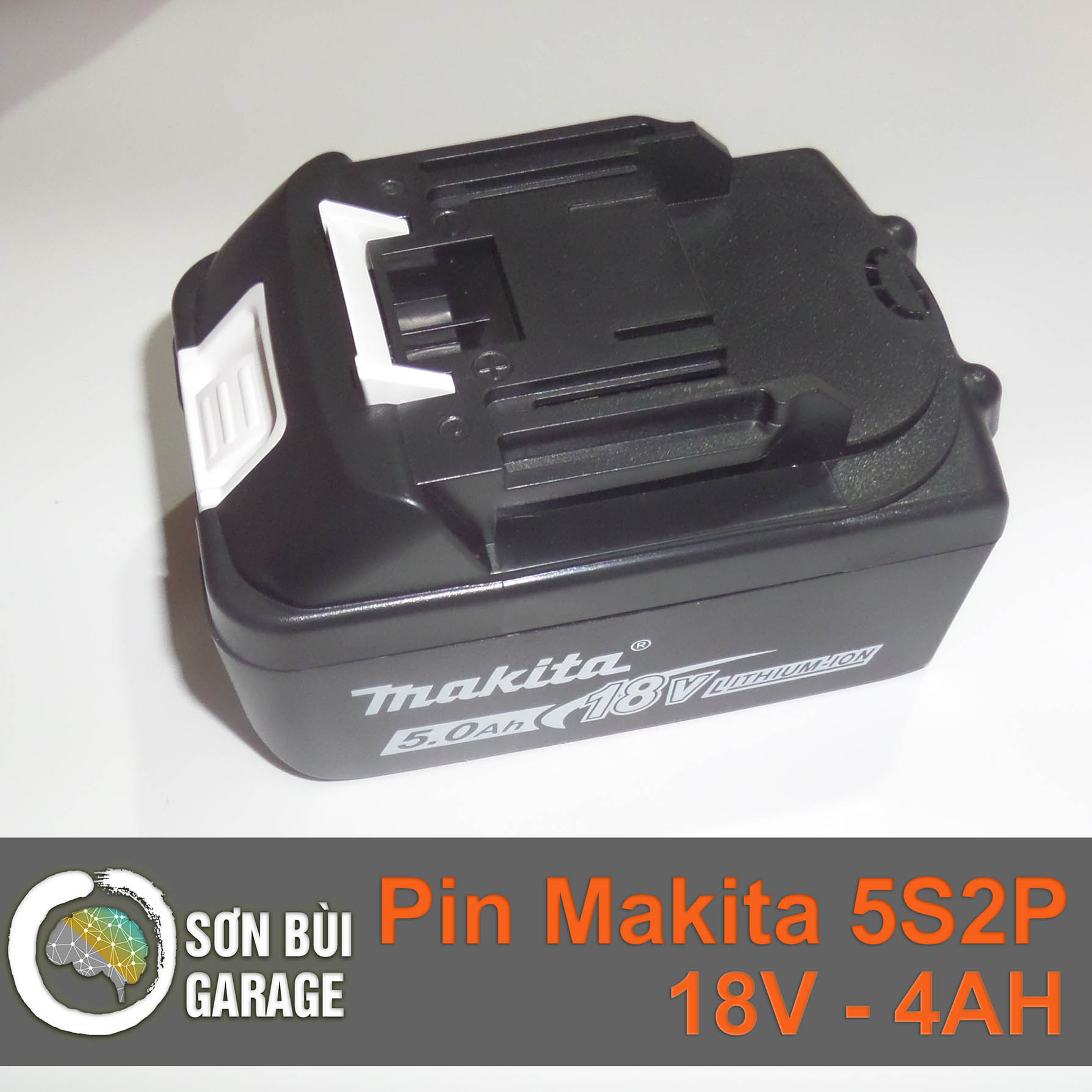 Pin Makita 18V - Dung lượng 4AH - Mạch Bảo vệ 50A -  Cổng sạc Adapter 220V.