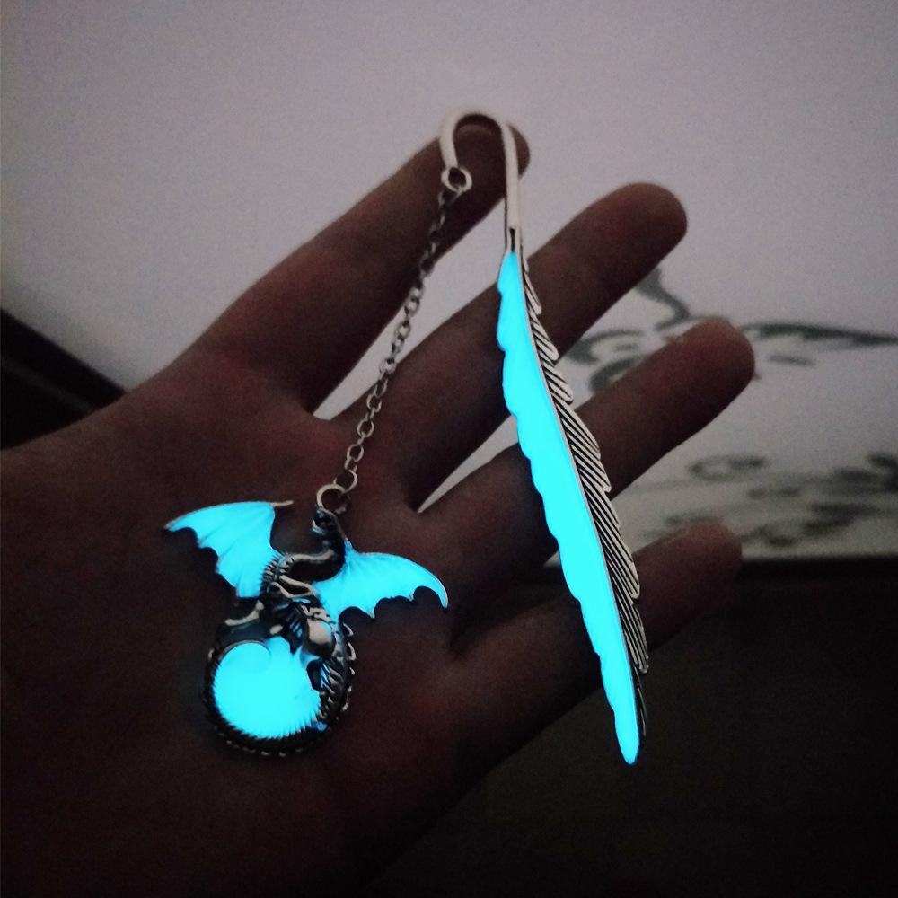 Bookmark dạ quang đánh dấu sách hình Cánh rồng treo rồng Làm quà sinh nhật, quà giáng sinh, lễ kỉ niệm