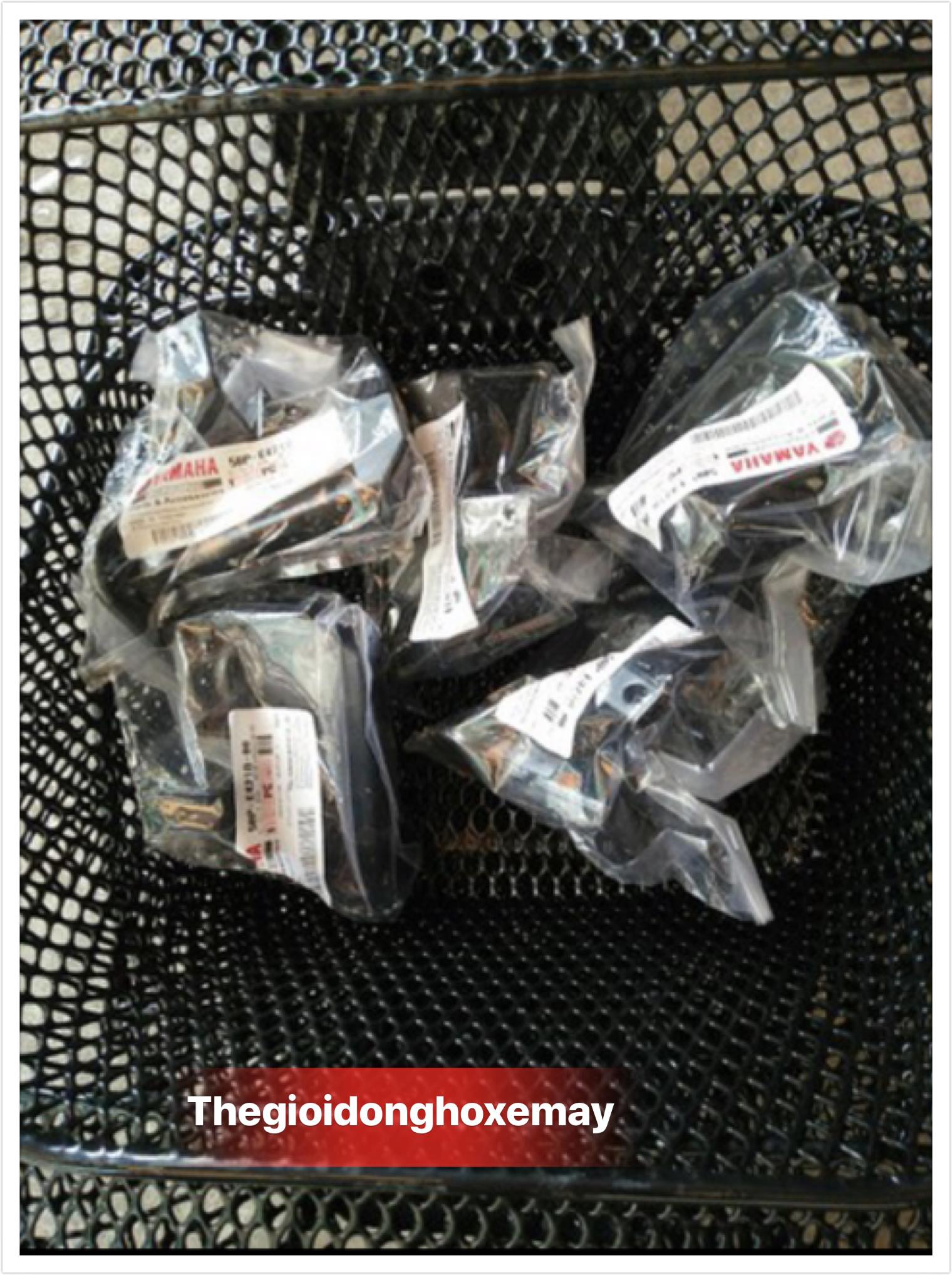 Rổ Lưới Sirius kiểu Spark + pát rổ tặng kèm 3 ốc inox gắn rổ