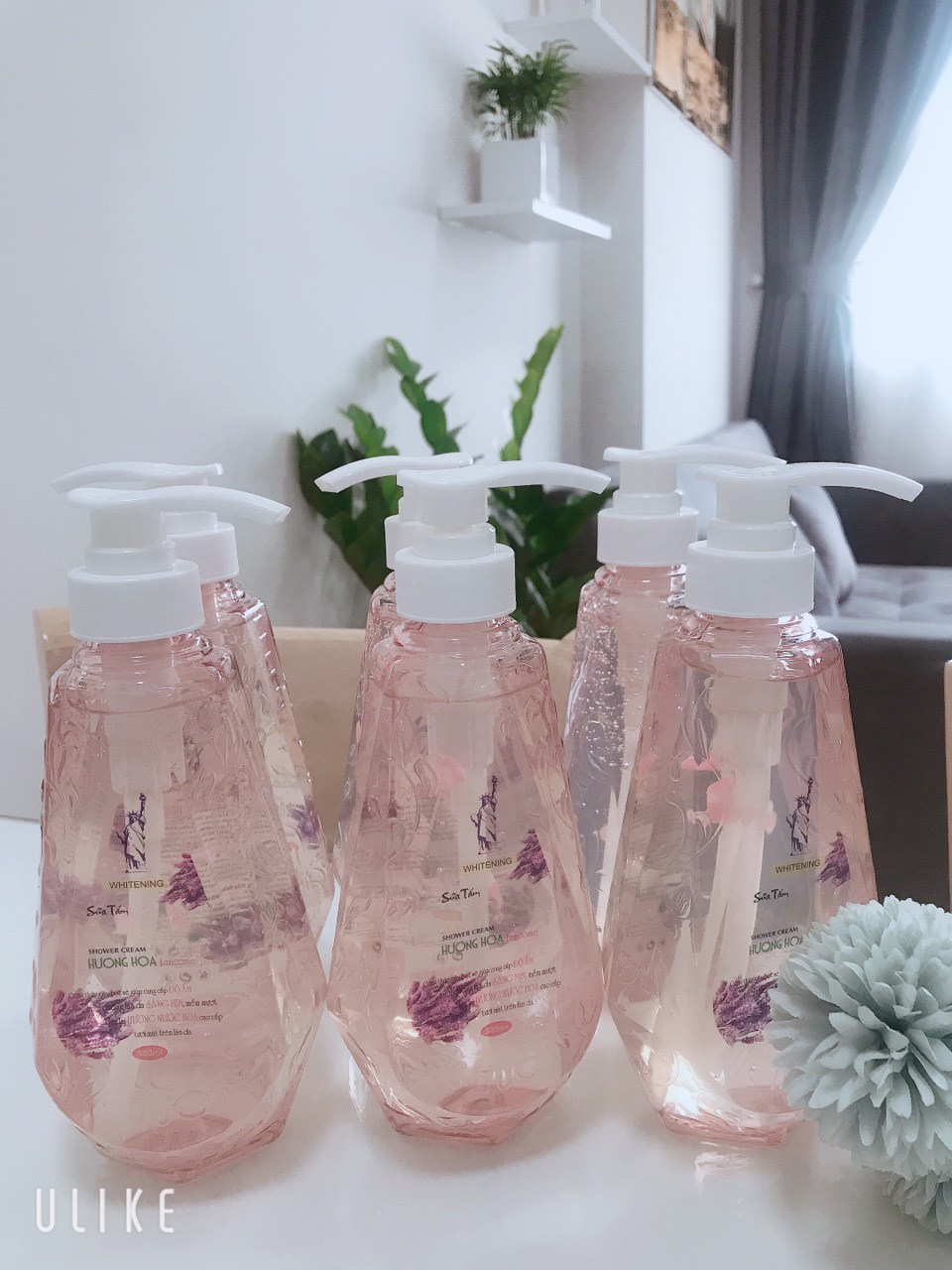 Sữa Tắm Dưỡng Da Hương Nước Hoa - SẮC HƯƠNG WHITENING