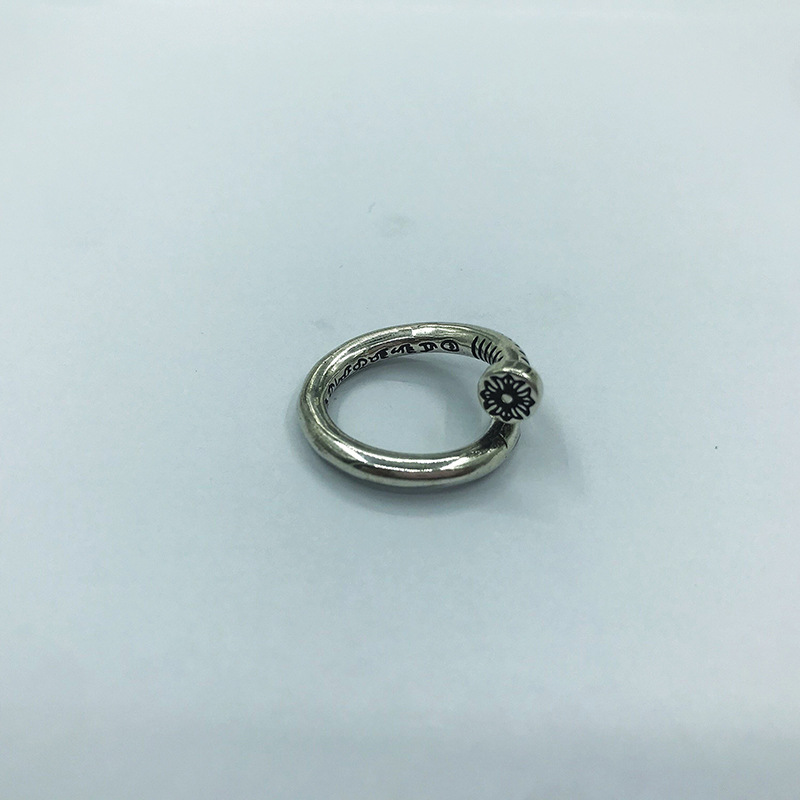 Nhẫn chrome heart đinh - nail mạ bạc 925 cao cấp.